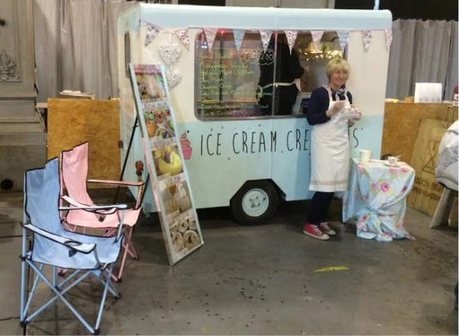 cropped sophia in market